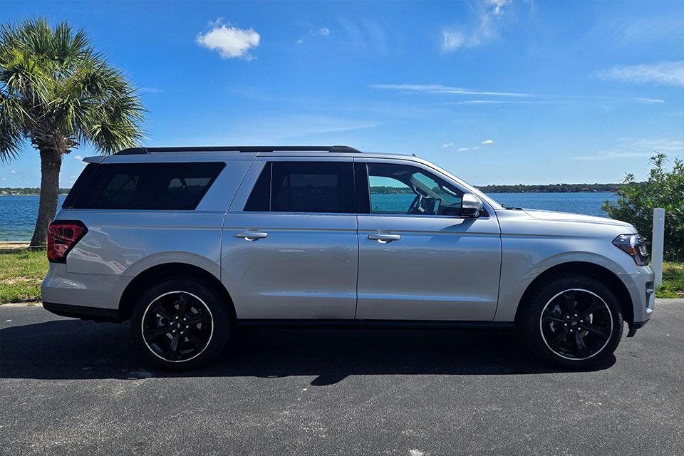 2024 FORD Expedition